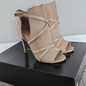 Women's Open-Toe Ankle Booties in Beige